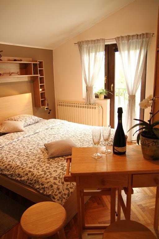 Apartments Strmac Slunj Εξωτερικό φωτογραφία