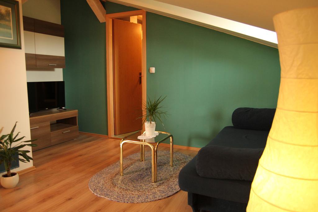 Apartments Strmac Slunj Εξωτερικό φωτογραφία