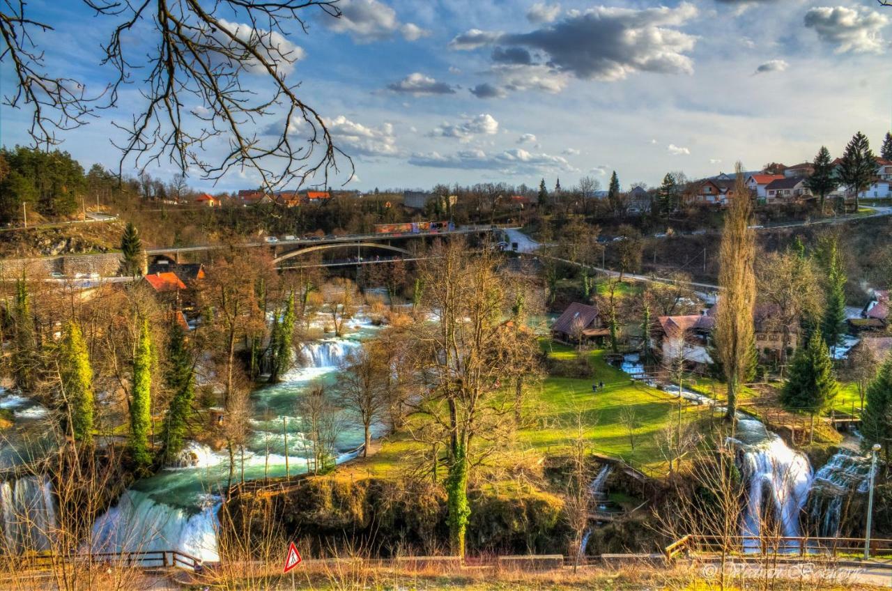 Apartments Strmac Slunj Εξωτερικό φωτογραφία